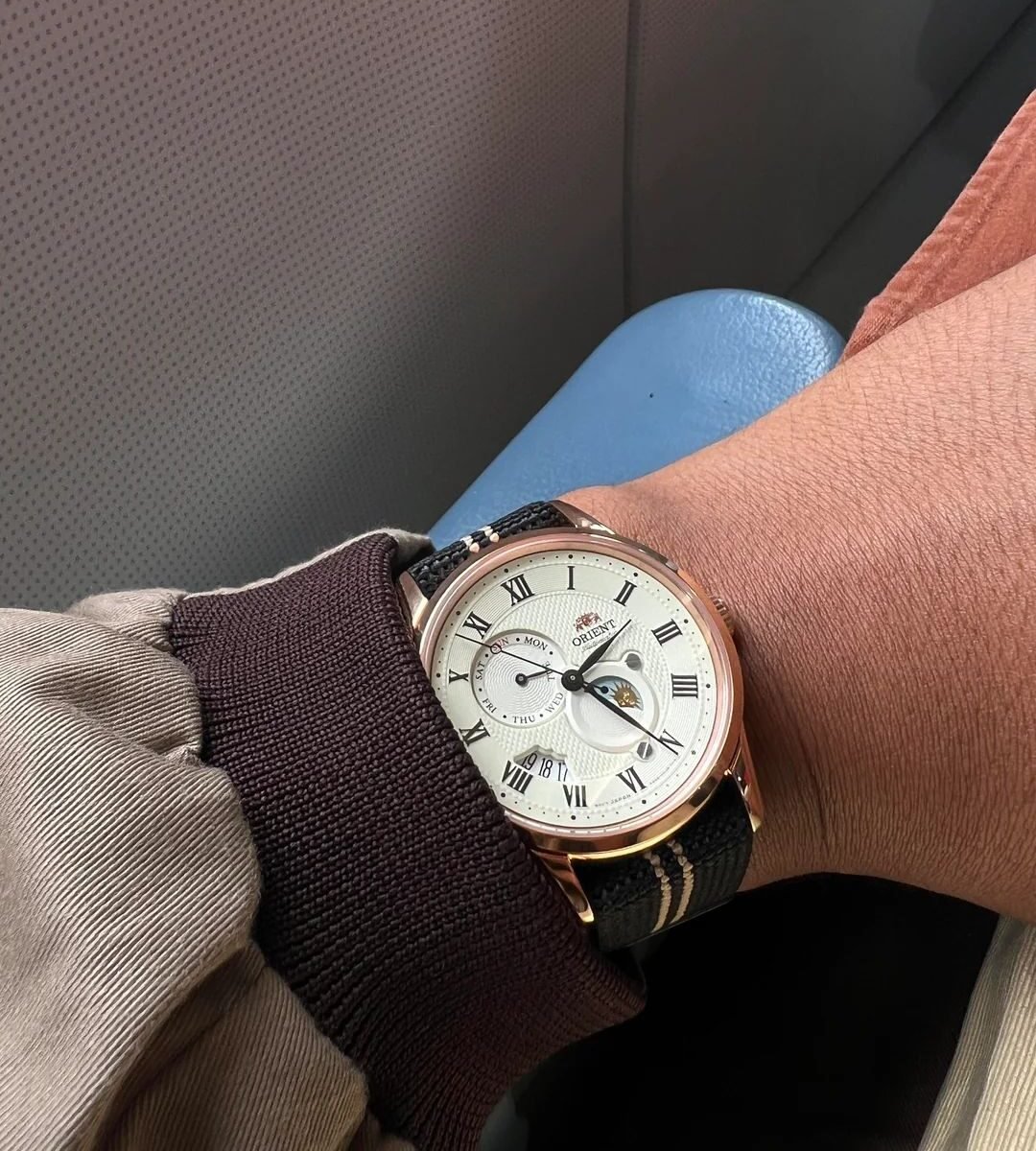 Alternative view of Orient Sun & Moon Automatic Rose Gold - Ref. RA-AK0007S30B