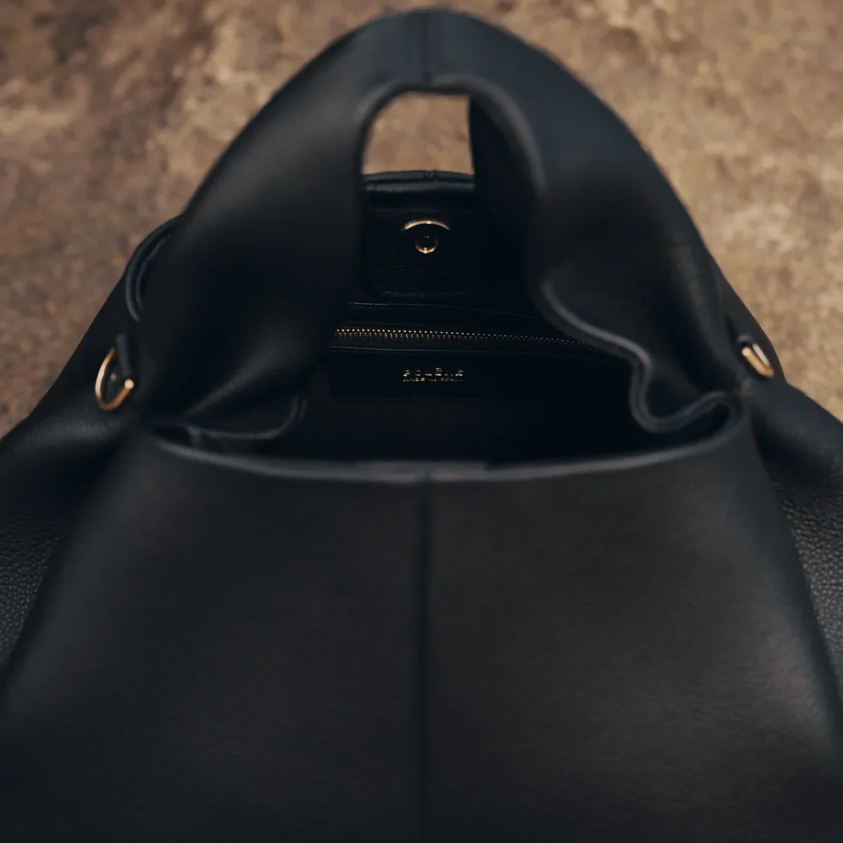 Alternative view of Polène Numéro Neuf Edition Textured Black