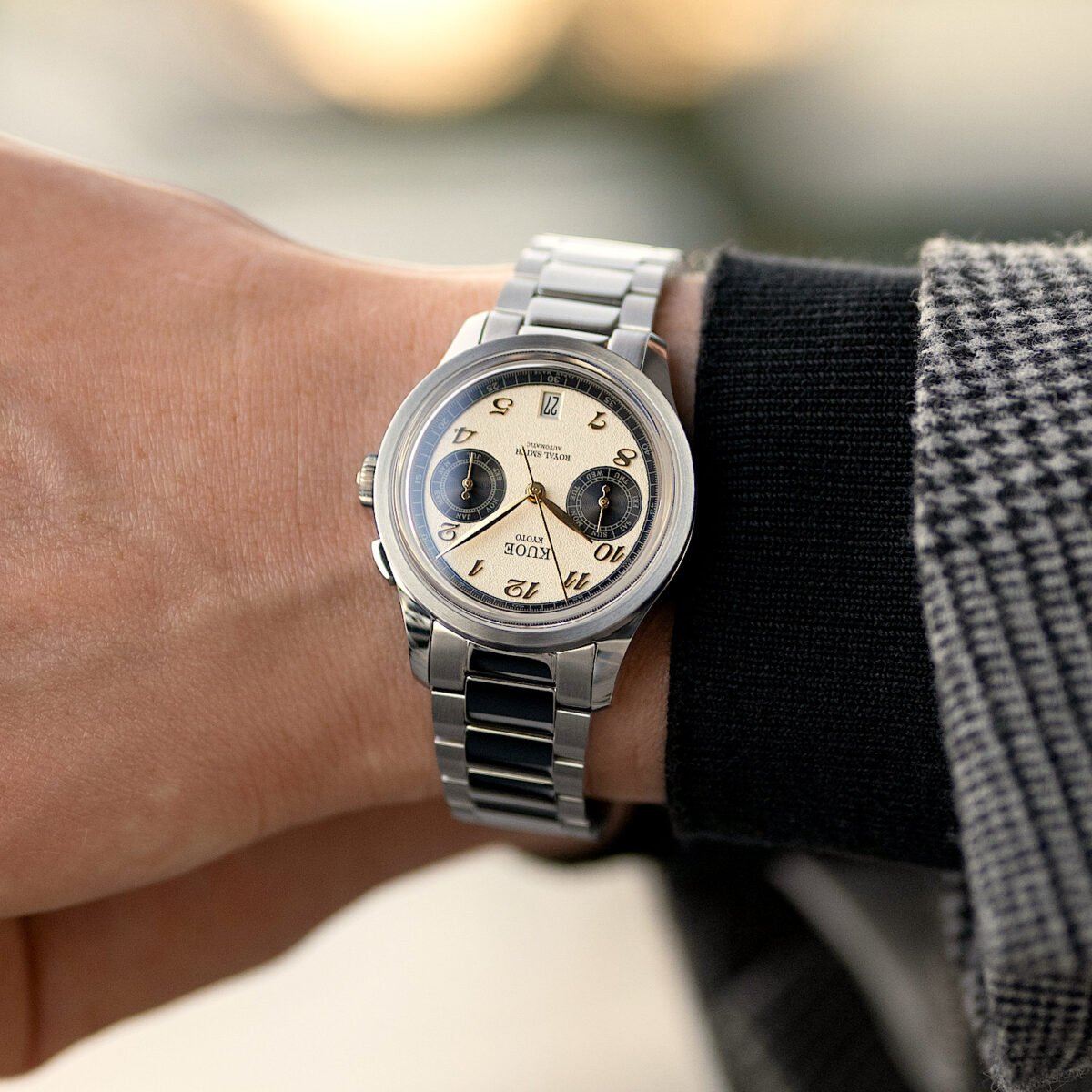 KUOE Royal Smith 90-010 Automatic Panda Grainy Finish Dial watch on wrist 2