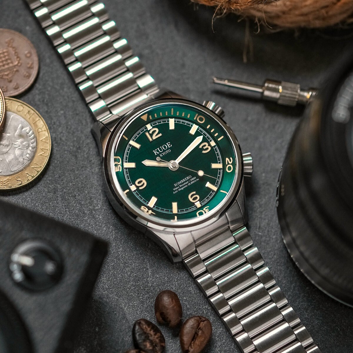 SOMBRERO 90-011 Green Linen Textured Dial 20 BAR automatic dive watch open shot