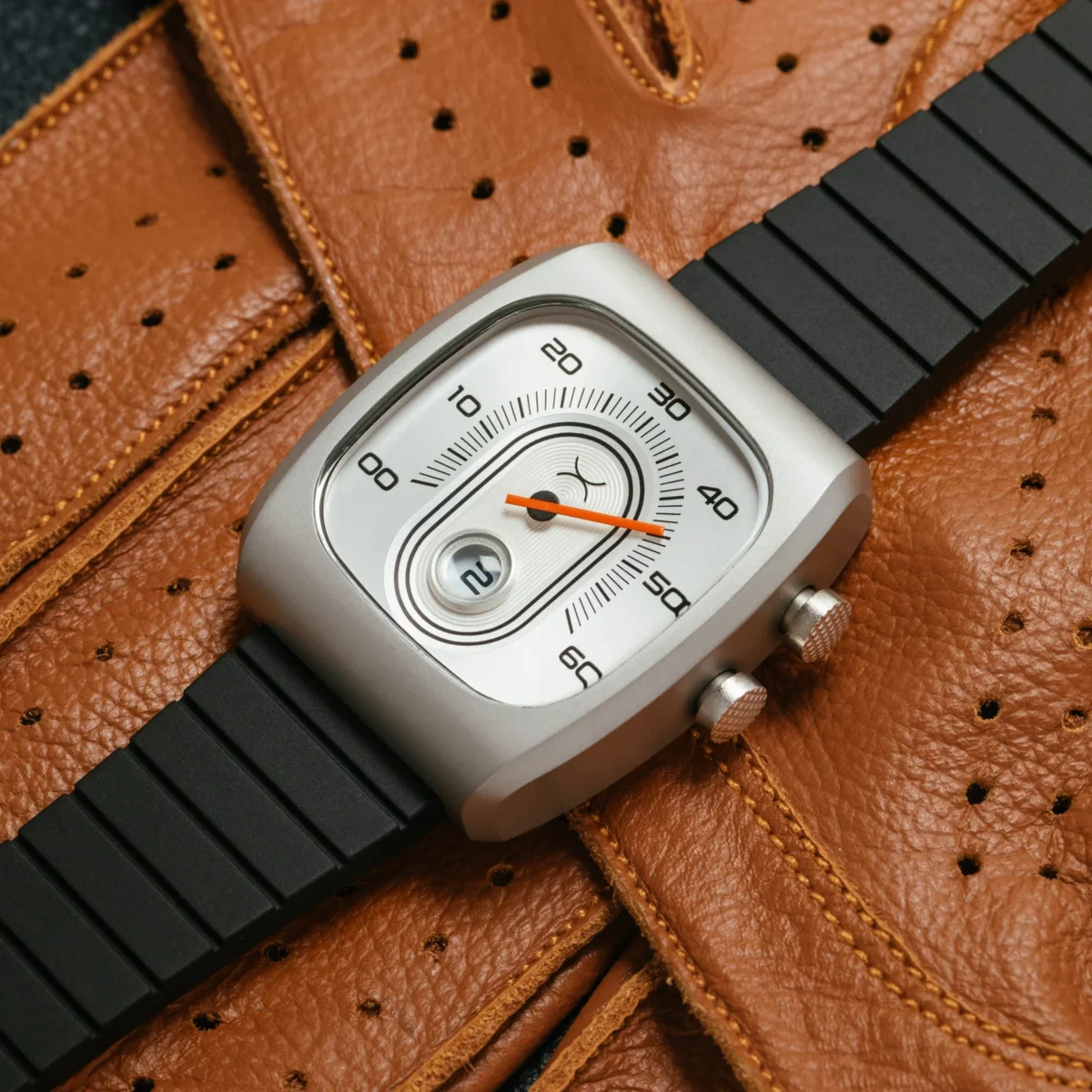 Alternative view of Xeric Retroscope Jump Hour Silver Black Quartz Erkek Kol Saati