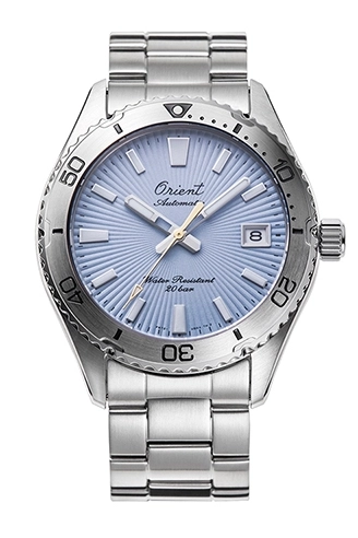 orient-sports-diver-design-40-ra-ac0q12l-limited-edition-sky-blue-sapphire-watch